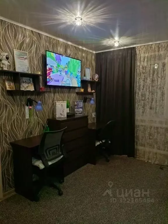 2-к кв. Нижегородская область, Нижний Новгород Космическая ул., 33 ... - Фото 0