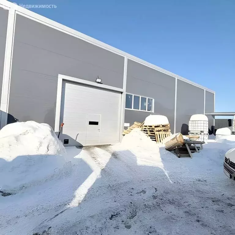 Помещение свободного назначения (2200 м) - Фото 2