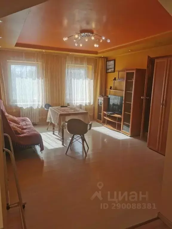 3-к кв. Калининградская область, Янтарный пгт пер. Малый, 4 (60.0 м) - Фото 0