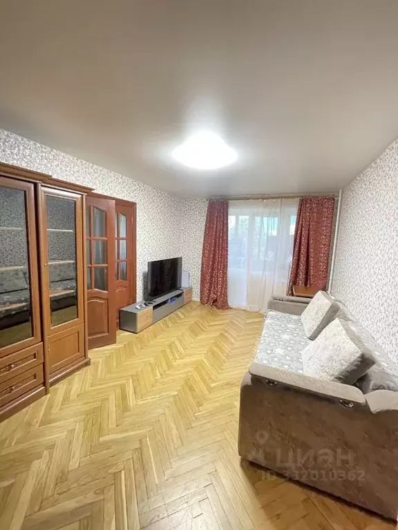 3-к кв. Санкт-Петербург ул. Димитрова, 6К1 (66.0 м) - Фото 1