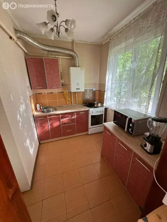 3-комнатная квартира: Казань, улица Бондаренко, 27 (58.1 м) - Фото 0