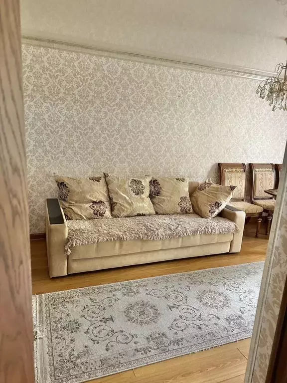 2-к. квартира, 50 м, 2/5 эт. - Фото 0
