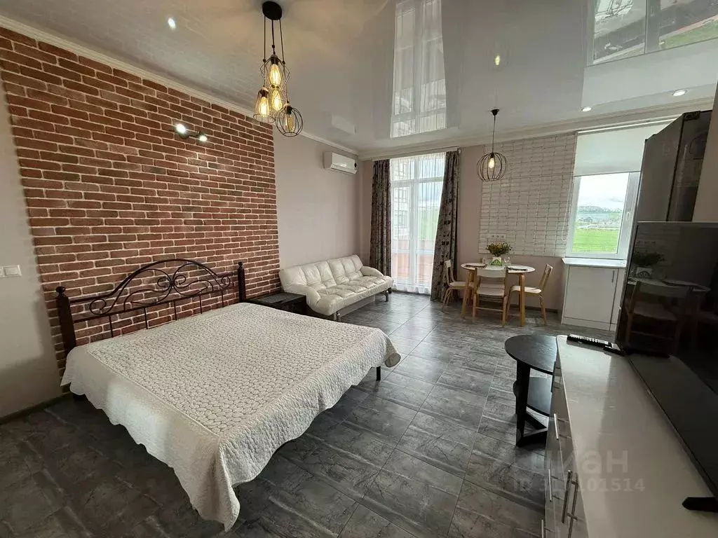 Студия Краснодарский край, Геленджик Крымская ул., 19к5 (42.0 м) - Фото 1