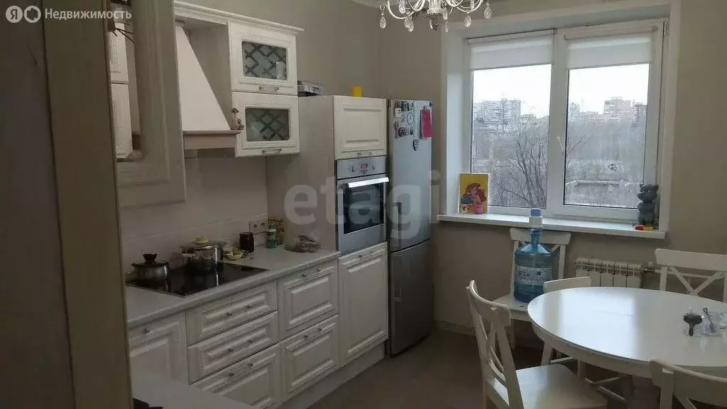 2-комнатная квартира: Тольятти, улица 40 лет Победы, 61 (60 м) - Фото 1
