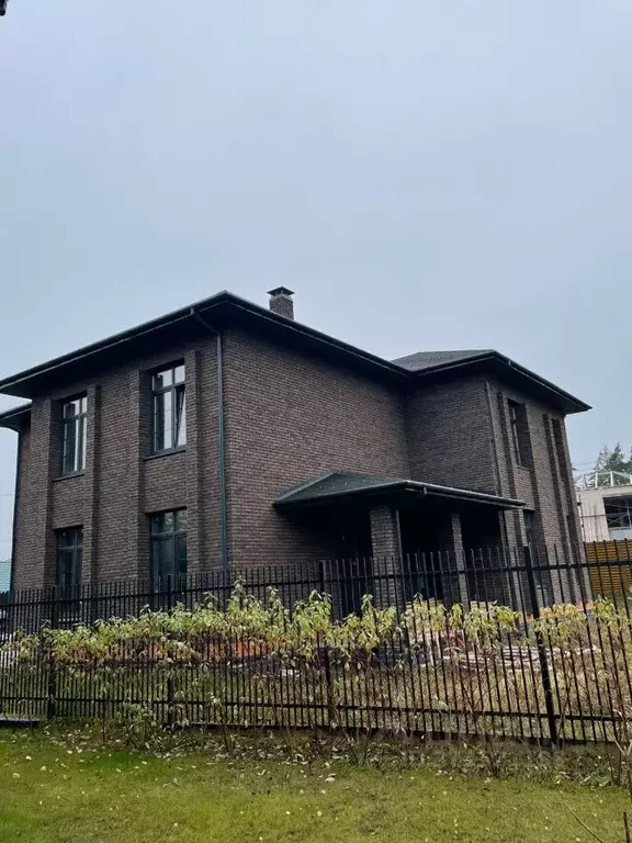 Дом в Московская область, Красногорск городской округ, с. ... - Фото 1