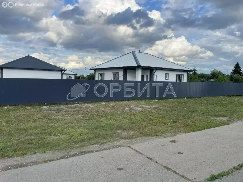 Дом в Тюменская область, Ялуторовский муниципальный округ, село Киева ... - Фото 1