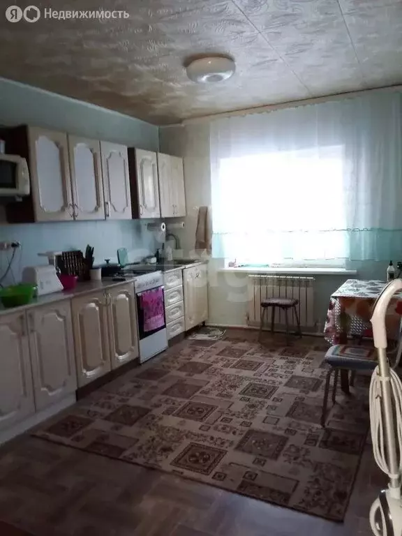 Дом в Тюменская область, Бердюжский муниципальный округ, деревня ... - Фото 2