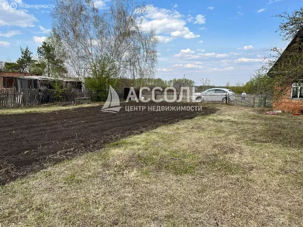 Участок в село Надеждино, Преображенская улица (15 м) - Фото 1