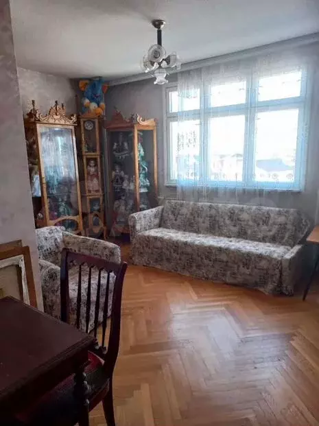 3-к. квартира, 100м, 3/5эт. - Фото 0