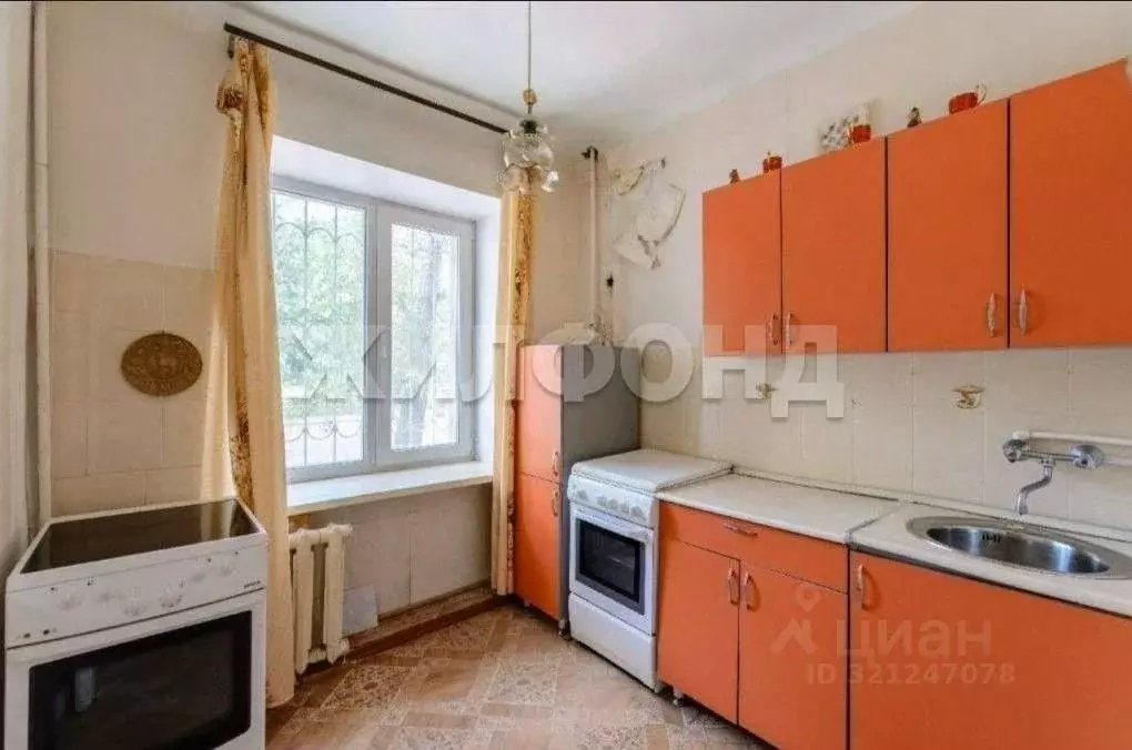 2-к кв. Томская область, Томск просп. Кирова, 61 (40.8 м) - Фото 0