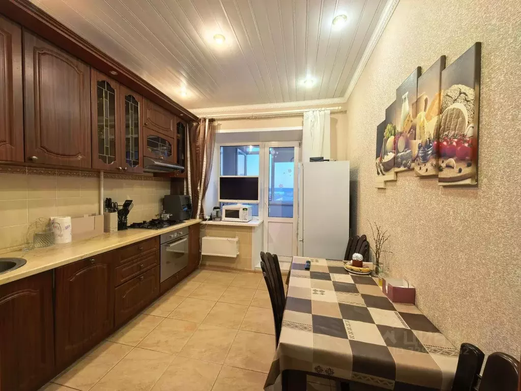 2-к кв. Ямало-Ненецкий АО, Надым ул. Зверева, 50 (56.4 м) - Фото 1