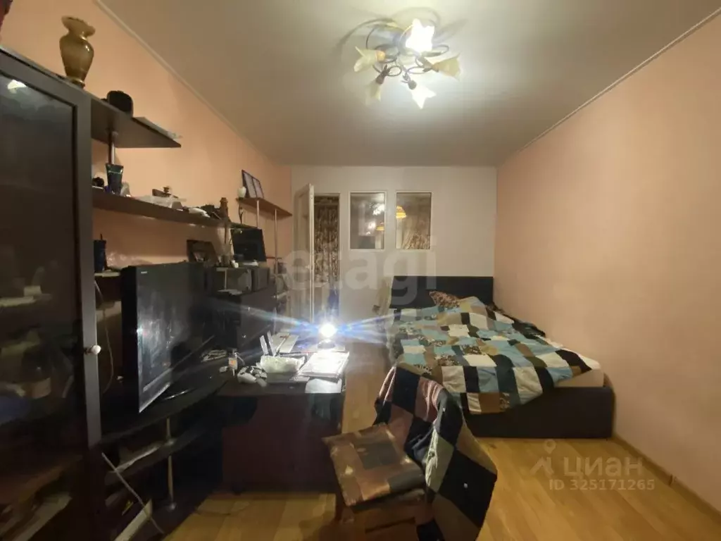 1-к кв. Вологодская область, Череповец Парковая ул., 52 (34.2 м) - Фото 1