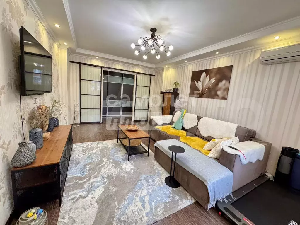 3-к. квартира, 91 м, 6/9 эт. - Фото 0