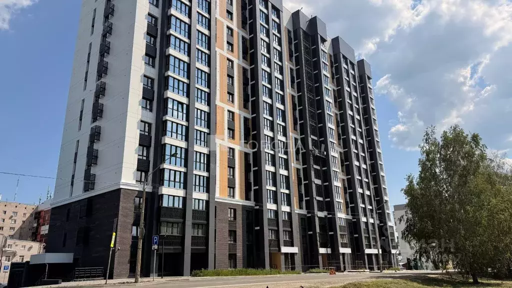 1-к кв. Алтайский край, Барнаул ул. Сухэ-Батора, 39 (35.0 м) - Фото 1