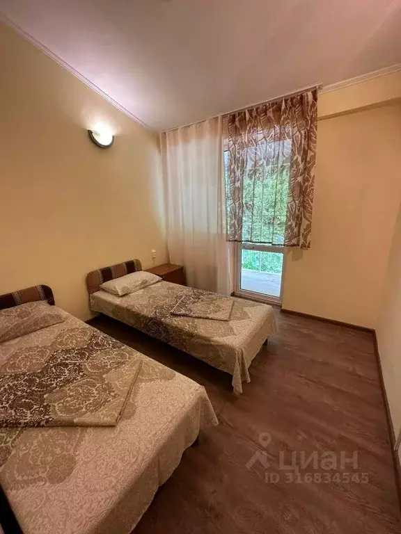 Комната Краснодарский край, Туапсе Весенняя ул., 1 (25.0 м) - Фото 0