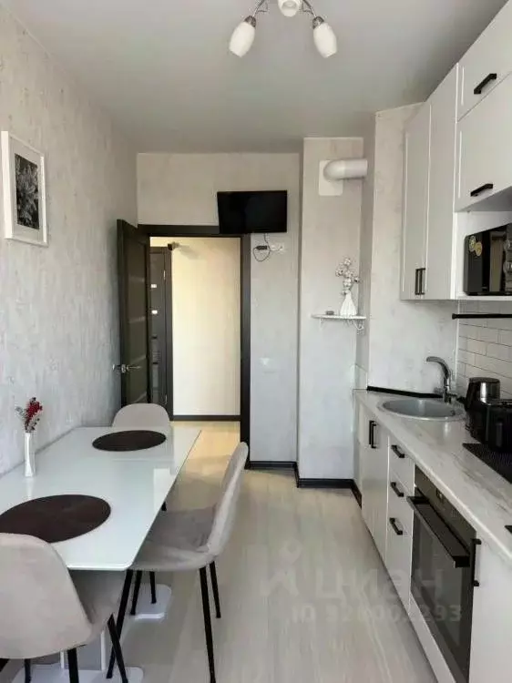 1-к кв. Иркутская область, Иркутск бул. Рябикова, 101 (38.2 м) - Фото 1