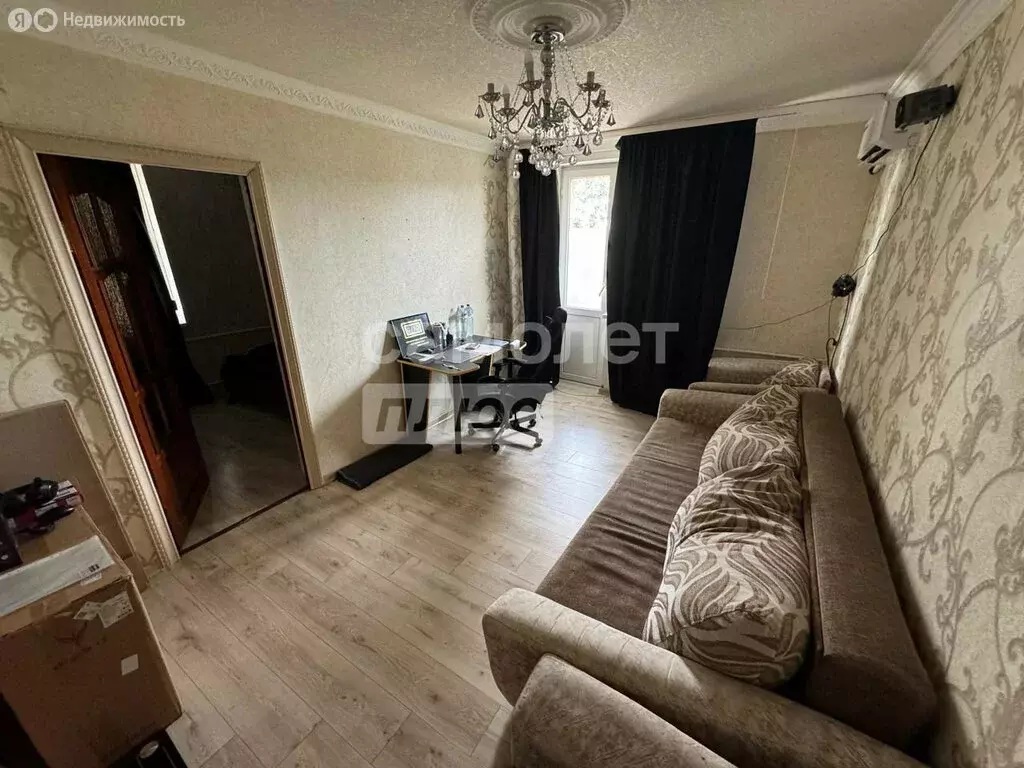 2-комнатная квартира: Грозный, улица Л.И. Яшина, 8 (45 м) - Фото 0