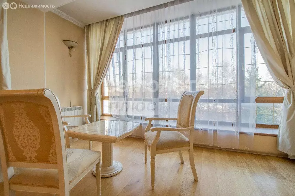 Дом в Уссурийск, улица Кулибина, 10 (491.3 м) - Фото 1