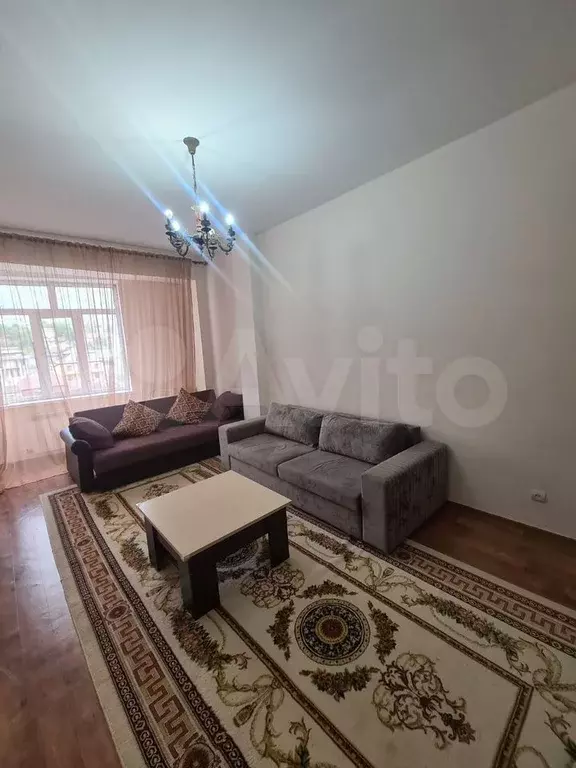 1-к. квартира, 40 м, 7/12 эт. - Фото 0
