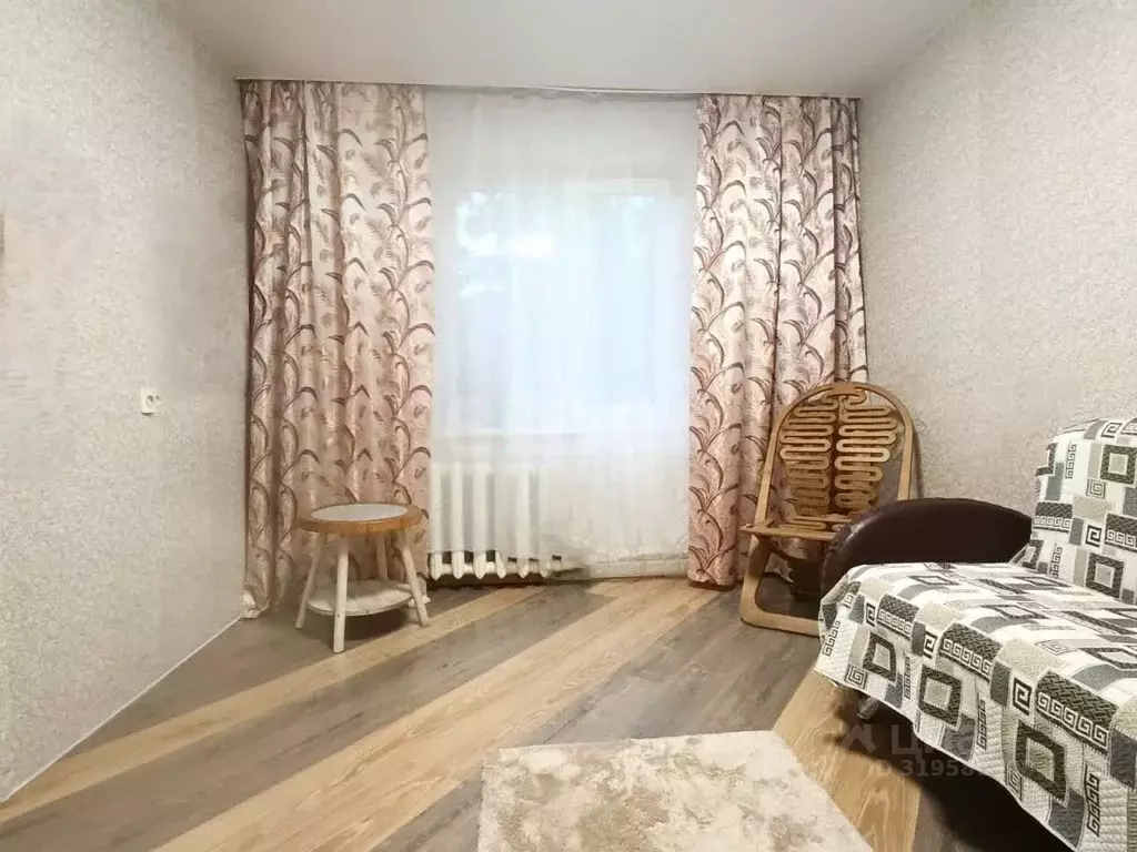 2-к кв. Приморский край, Артем ул. Ворошилова, 23 (57.0 м) - Фото 0