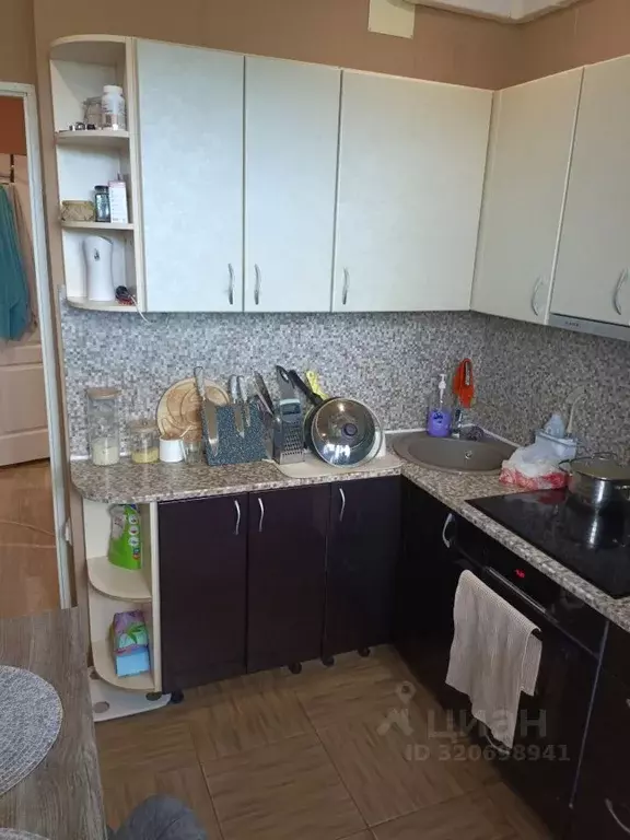 2-к кв. Мурманская область, Мурманск ул. Полины Осипенко, 8 (47.5 м) - Фото 1