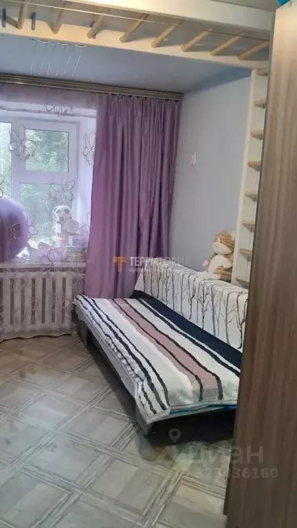 Комната Пермский край, Пермь Тбилисская ул., 1А (12.0 м) - Фото 1