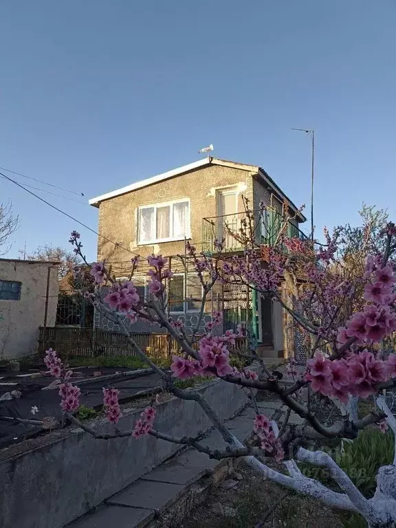 Дом в Крым, Евпатория городской округ, Новоозерное пгт, Родники СНТ  ... - Фото 1