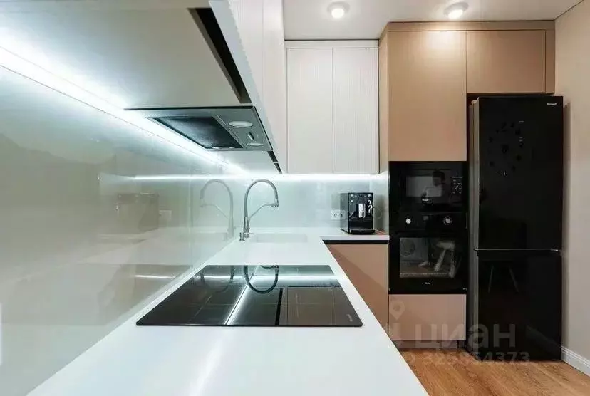 3-к кв. Башкортостан, Уфа ул. Энтузиастов, 7 (62.1 м) - Фото 1