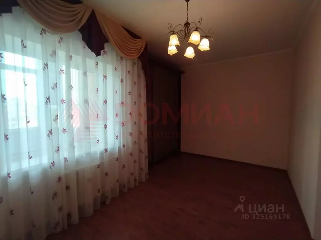 2-к кв. Ростовская область, Волгодонск ул. Гагарина, 6Г (82.0 м) - Фото 2