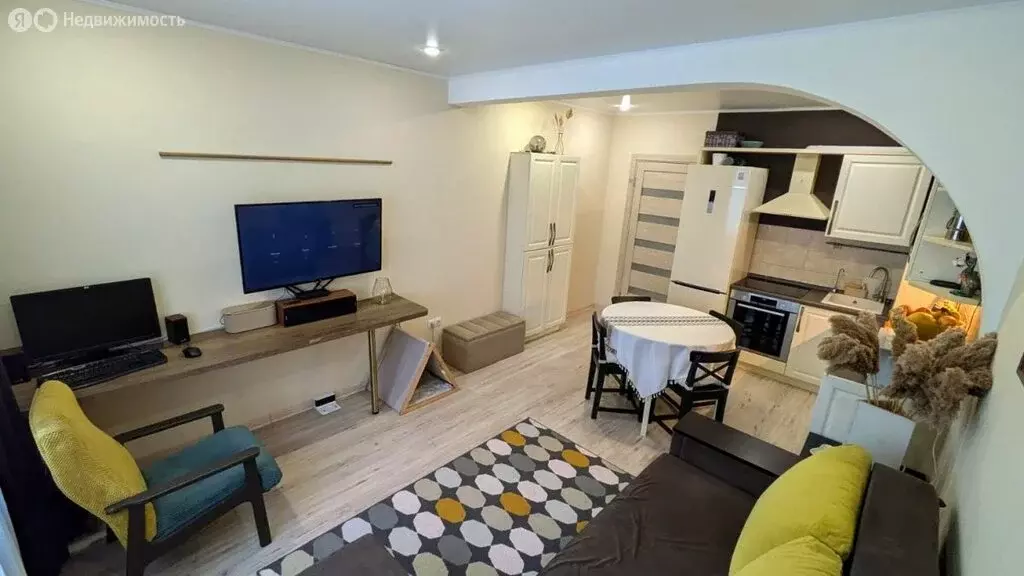 1-комнатная квартира: Курск, Рябиновая улица, 26А (40 м) - Фото 2