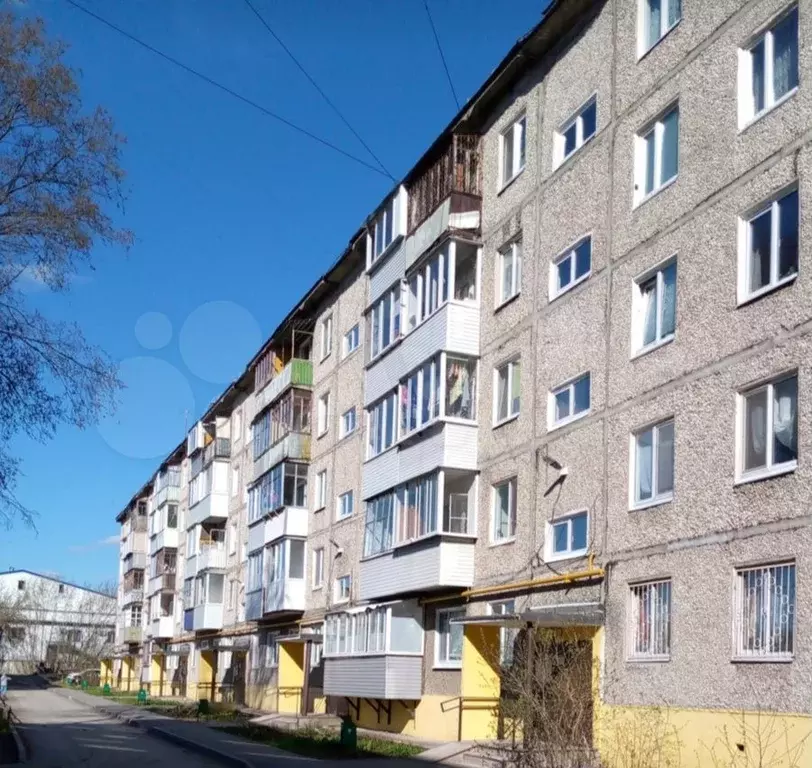 Комната 17 м в 2-к., 2/5 эт. - Фото 0