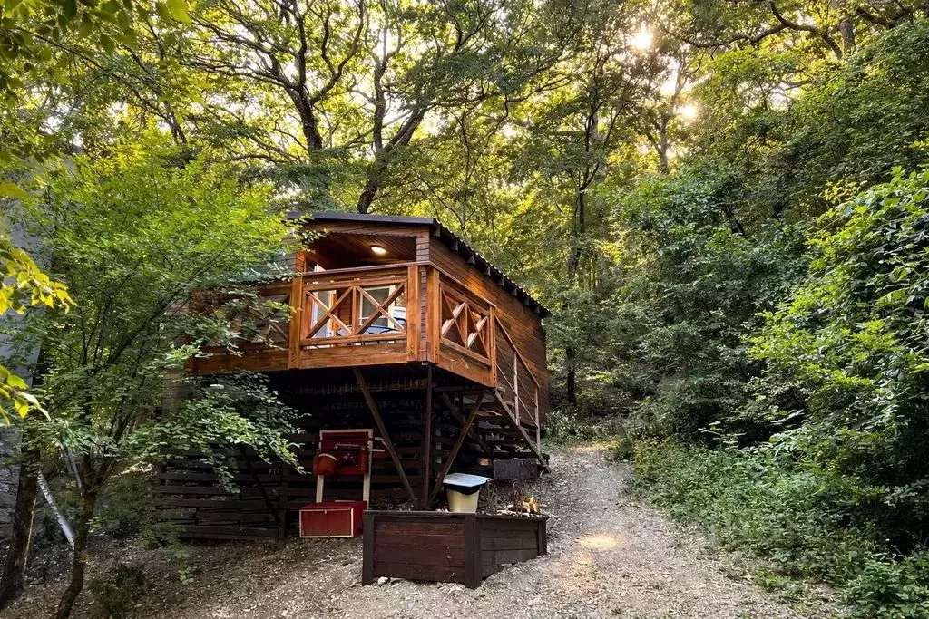 Дом в Краснодарский край, Геленджик городской округ, Бетта хут.  (40 ... - Фото 1