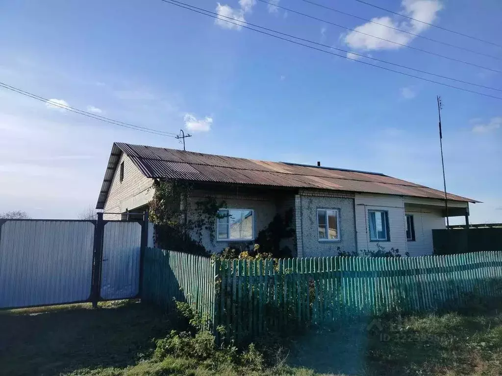 Дом в Челябинская область, Аргаяшский муниципальный округ, д. Селяева ... - Фото 1