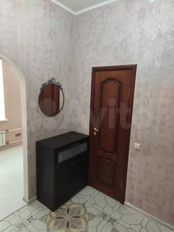 1-к. квартира, 40 м, 2/5 эт. - Фото 1