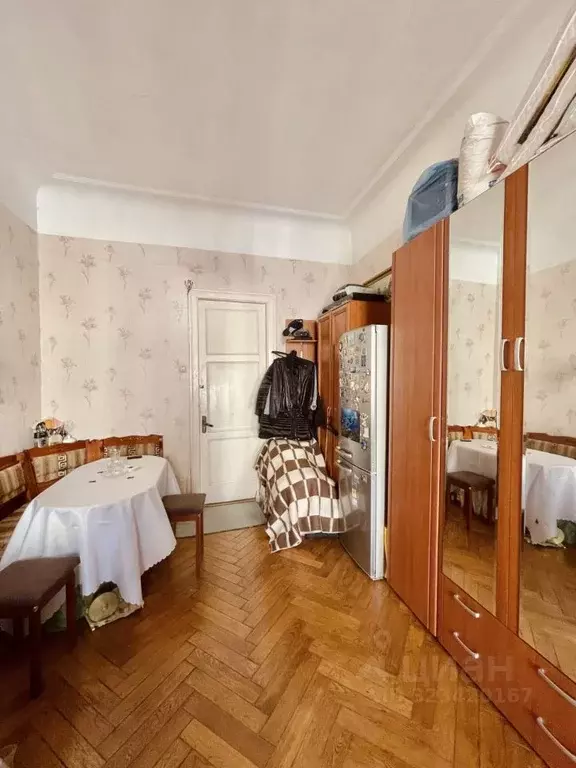 Комната Санкт-Петербург 11-я Васильевского острова линия, 48 (22.6 м) - Фото 1