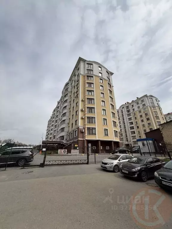 3-к кв. Крым, Симферополь ул. Битакская, 37А (117.0 м) - Фото 1