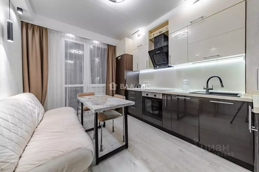 3-к кв. Ленинградская область, Мурино Всеволожский район, просп. ... - Фото 1