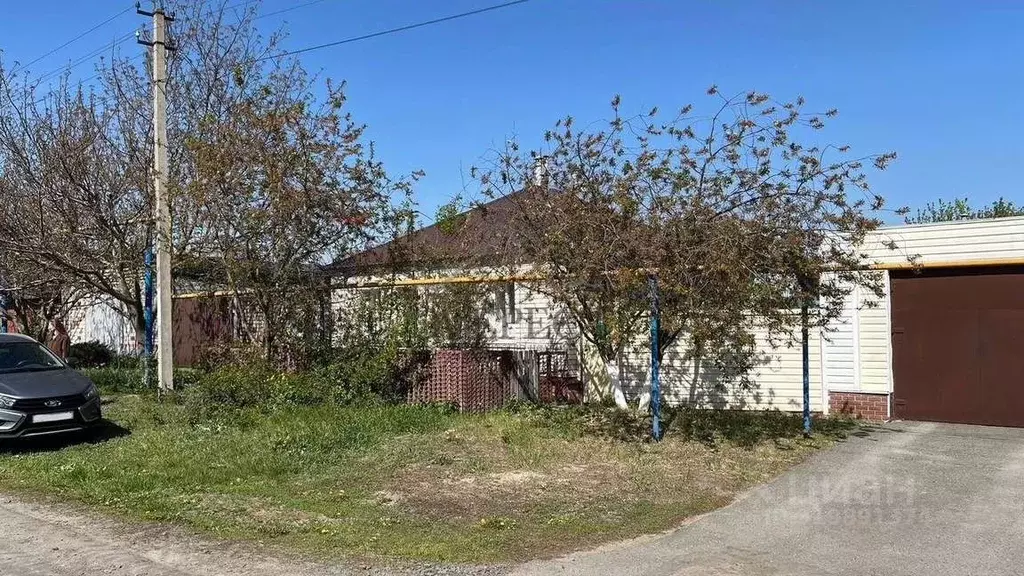 Дом в Белгородская область, Старый Оскол ул. Крупской, 67 (42 м) - Фото 0