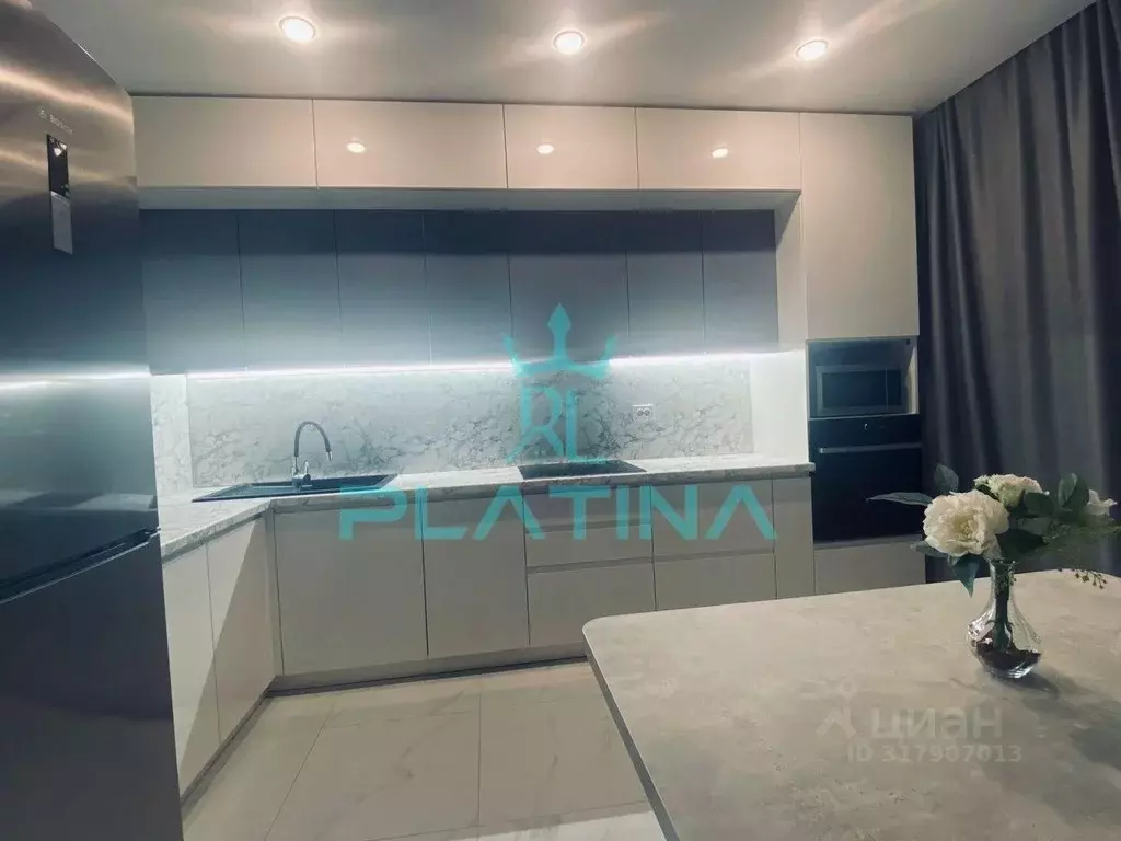 2-к кв. Татарстан, Казань ул. Фикрята Табеева, 3 (65.0 м) - Фото 1
