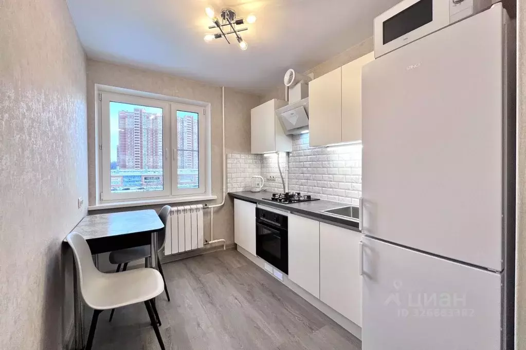 1-к кв. Московская область, Люберцы Комсомольский просп., 5 (30.0 м) - Фото 1