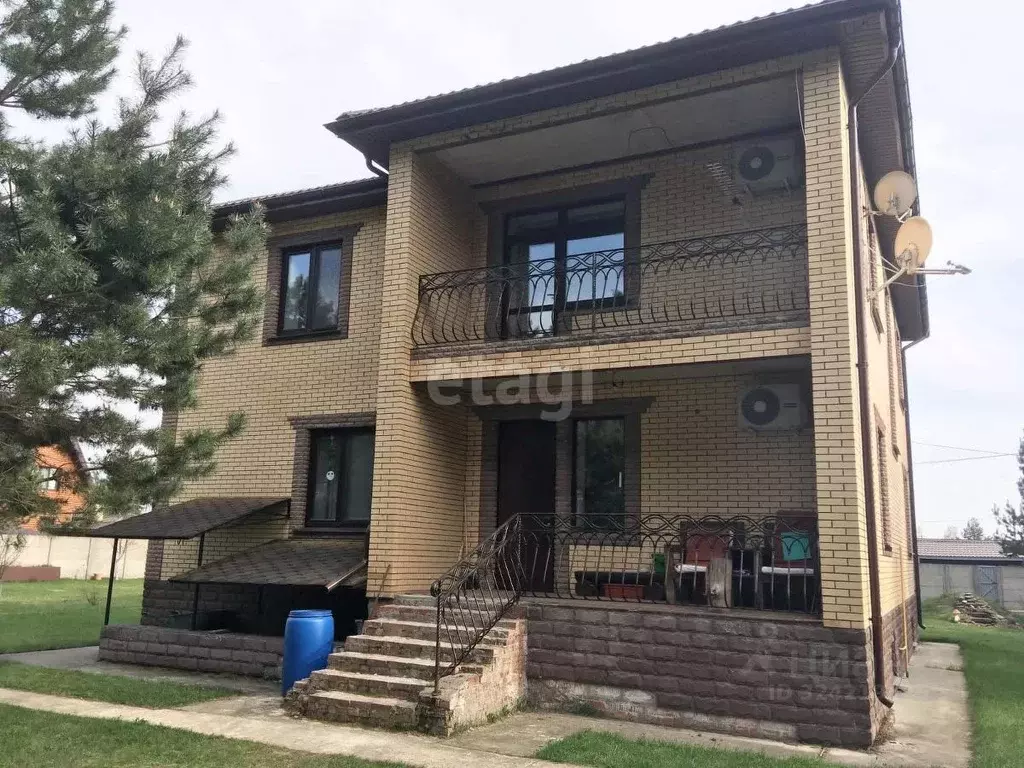 Дом в Брянская область, Навлинский район, Синезерское с/пос, д. ... - Фото 1