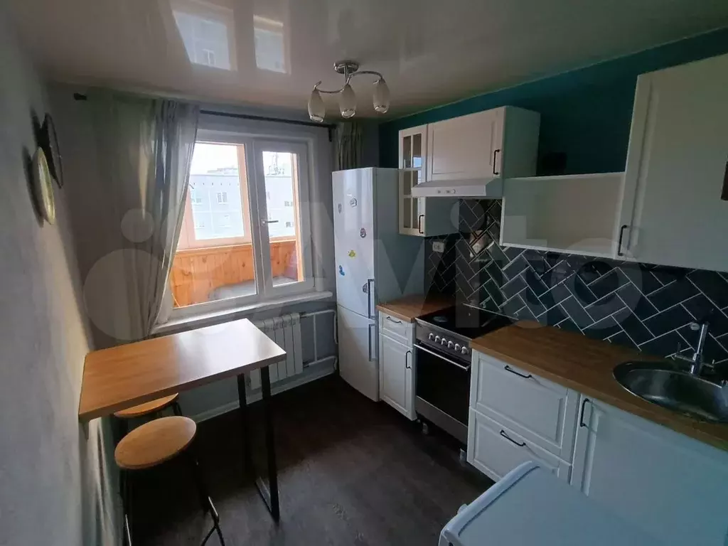 2-к. квартира, 50 м, 9/9 эт. - Фото 0