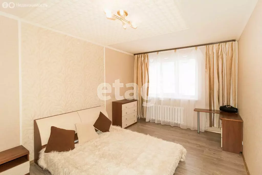 2-комнатная квартира: Тюмень, Харьковская улица, 27 (55 м) - Фото 0