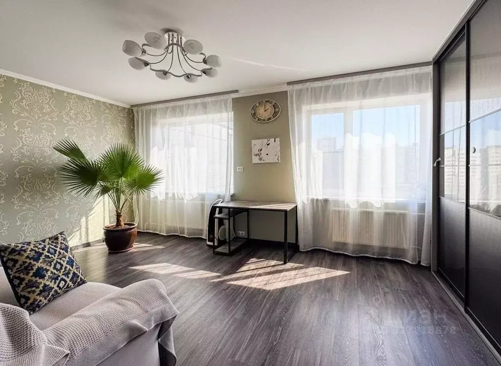 3-к кв. Санкт-Петербург ул. Ярослава Гашека, 30/5 (70.8 м) - Фото 1