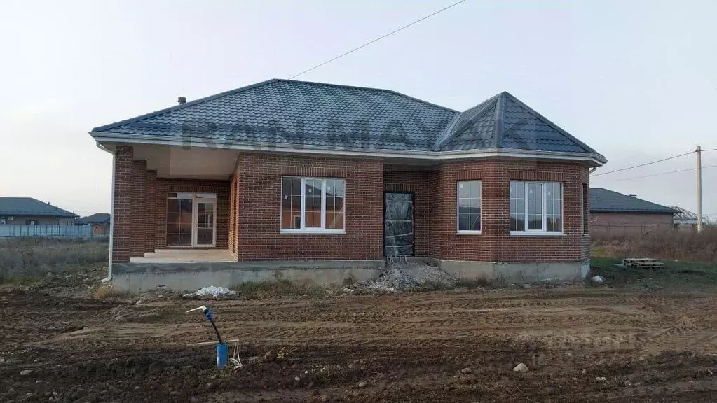 Дом в Адыгея, Майкоп городской округ, Гавердовский хут. ул. Меджида ... - Фото 1