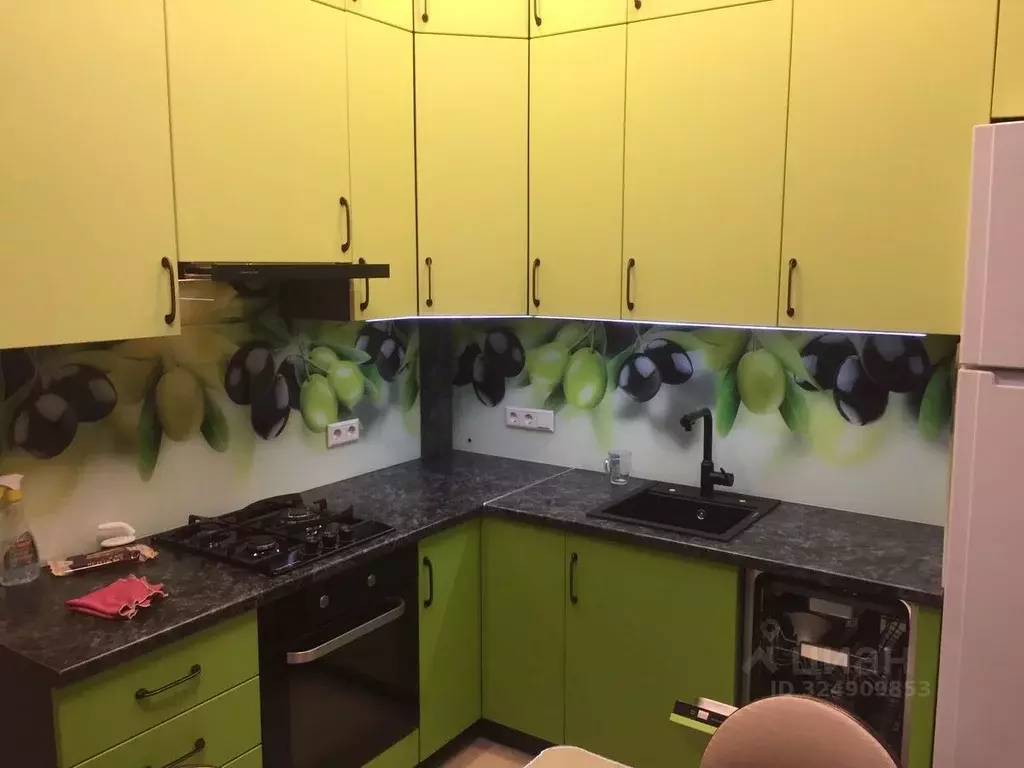 2-к кв. Санкт-Петербург пл. Чернышевского, 7 (60.0 м) - Фото 1