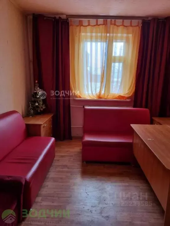 Дом в Чувашия, Чебоксары ул. Адмирала Ушакова (585 м) - Фото 1