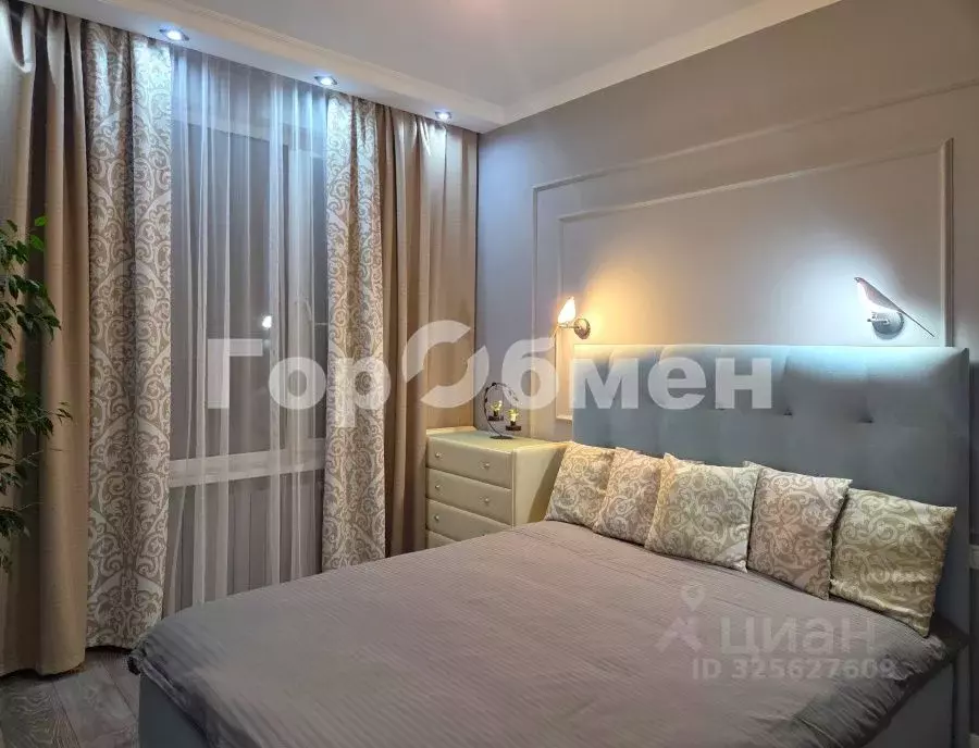 2-к кв. Москва ул. Сальвадора Дали, 1к1 (41.7 м) - Фото 1