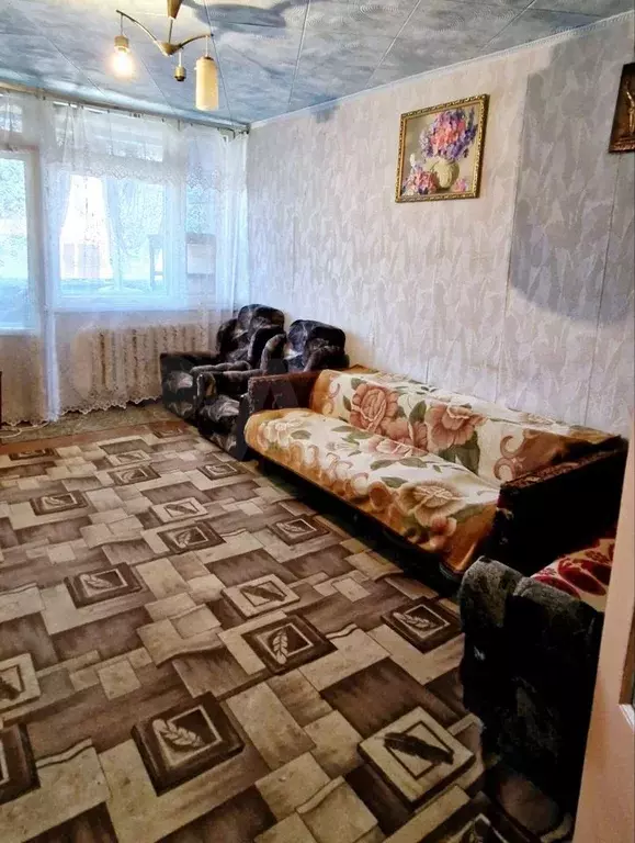 4-к. квартира, 87 м, 1/2 эт. - Фото 0