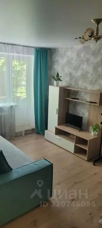 1-к кв. Волгоградская область, Волгоград ул. 64-й Армии, 30 (32.0 м) - Фото 0